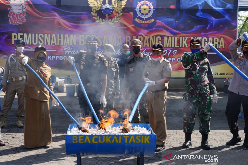 Bea Cukai musnahkan barang sitaan senilai Rp258 juta di Garut