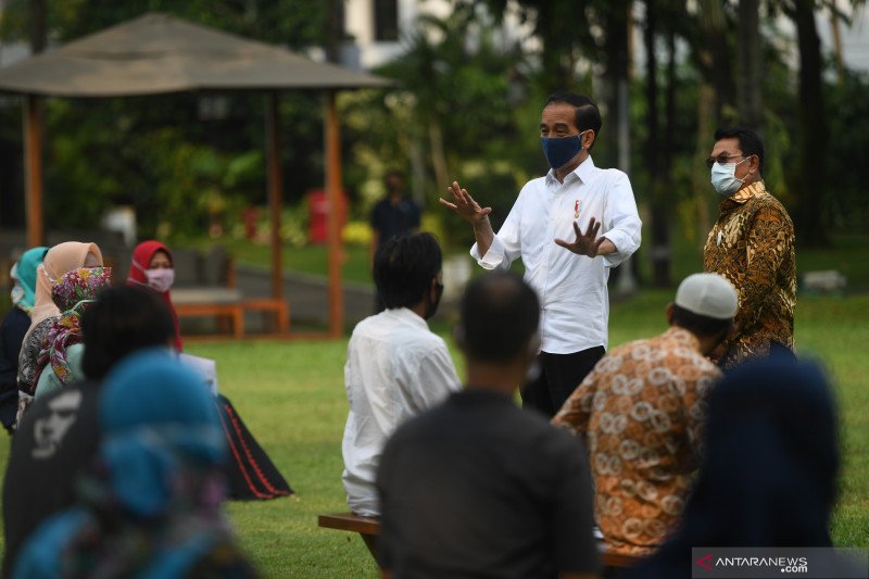 Presiden Jokowi undang pekerja informal ke Istana Bogor untuk diberi modal