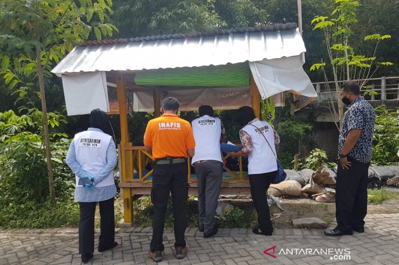 Polisi gelar reka ulang adegan asusila penjaga perumahan