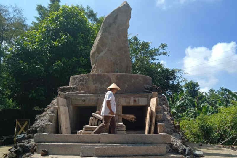 Pemkab Kuningan klarifikasi terkait  IMB makam tokoh Sunda Wiwitan