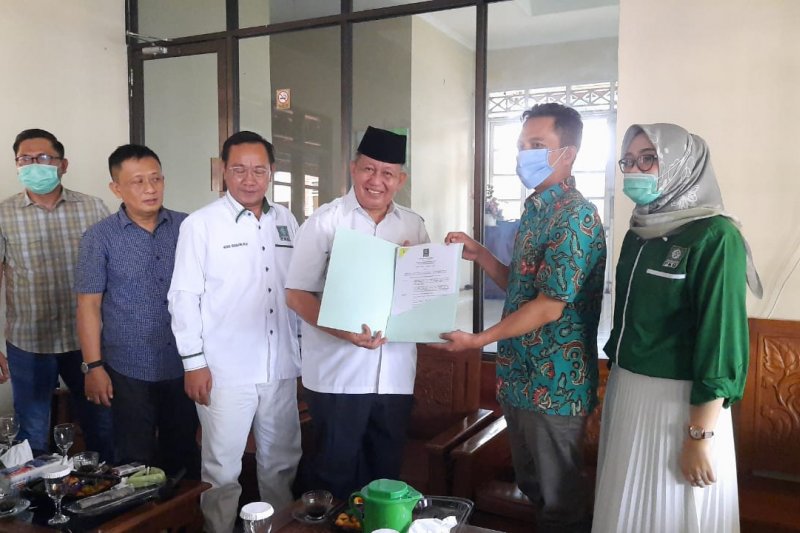 Yusuf Kohar-Tulus Purnomo paslon pertama dipastikan bertarung di Pilkada Bandarlampung