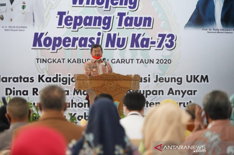 Garut alokasikan Rp5 miliar untuk modal koperasi dan UMKM