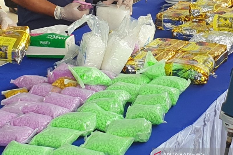 Polrestabes Palembang tangkap tiga bandar narkoba