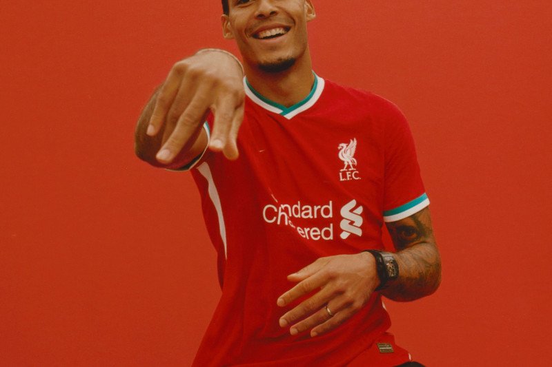 Liverpool perkenalkan jersey dan sponsor baru mereka