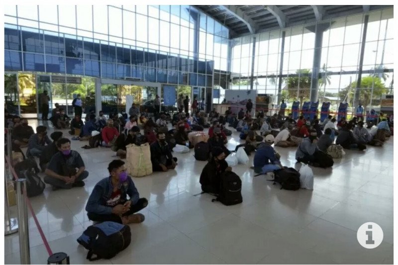 Jumlah pemudik di Pelabuhan Bakauheni tercatat 14.153 orang