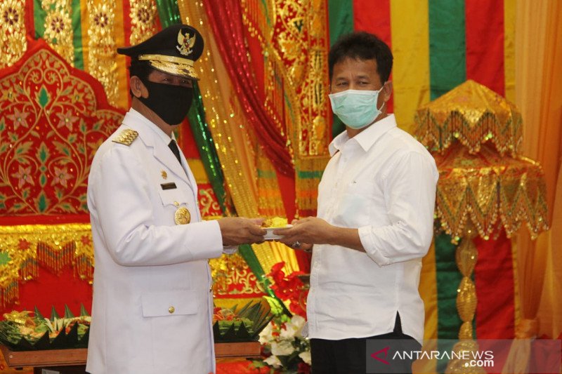Empat pejabat Batam negatif COVID-19