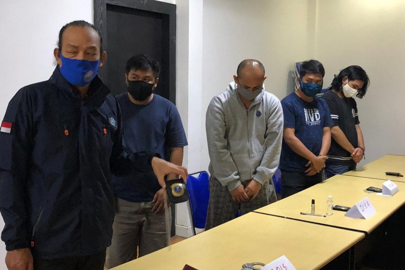 Lima pegawai BNN gadungan diringkus di Depok