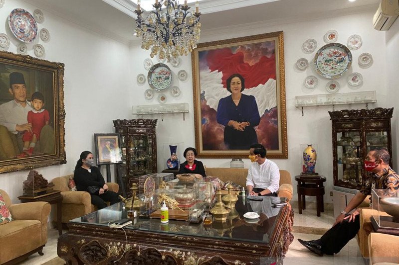 Megawati terima kedatangan Gibran dan FX Hadi Rudyatmo di kediamannya