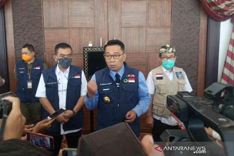 Gubernur Jabar minta Cirebon terus kejar capaian tes usap corona
