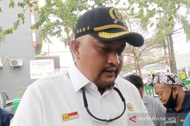 55 anggota DPRD Bogor jalani tes cepat setelah gedungnya terpapar COVID-19