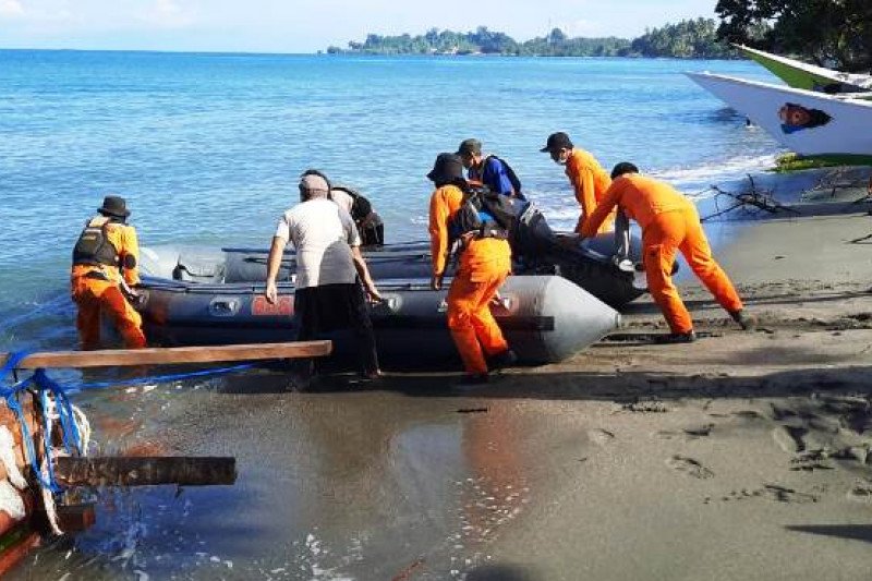 Basarnas terima laporan tiga nelayan Pasangkayu hilang di Perairan Sarudu