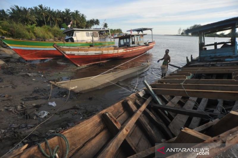 PELABUHAN ALTERNATIF NELAYAN DI PADANG