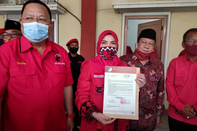 PDIP usung Eva Dwiana dan Dedi Amarullah maju di Pilkada Bandarlampung