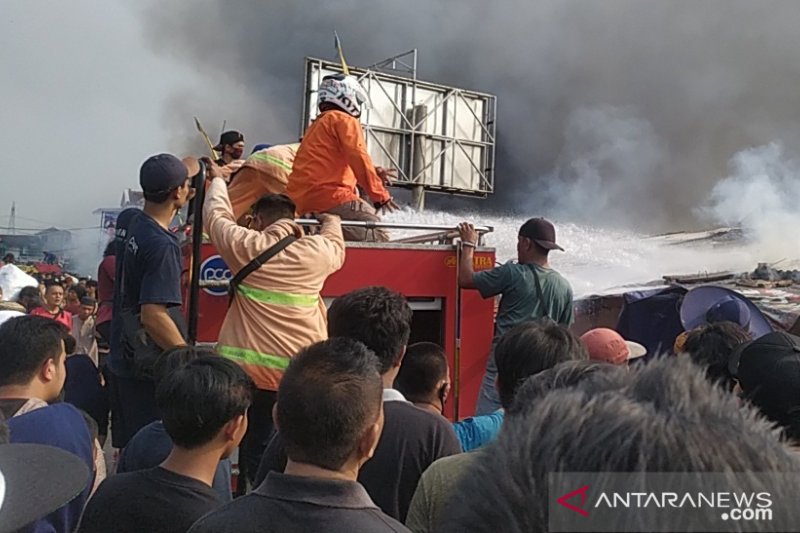 Pemkab Cianjur siapkan tempat penampungan sementara pedagang Pasar Ciranjang