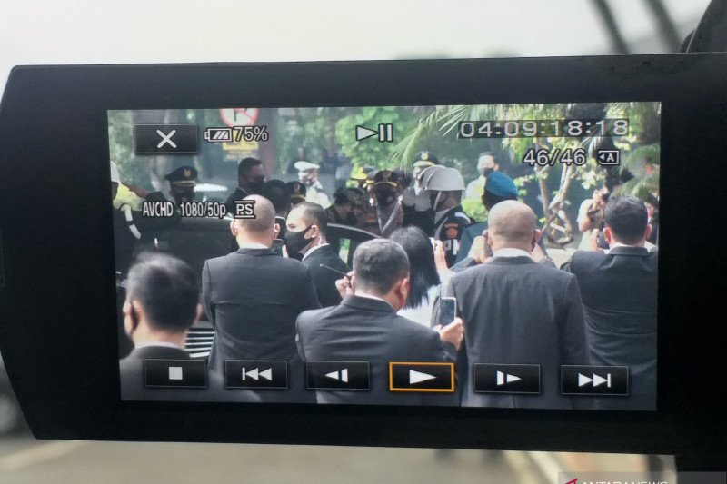 Berbaju adat Sabu, Presiden Joko Widodo tiba di Sidang Tahunan MPR