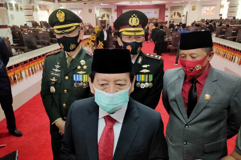 Wali Kota minta semua pihak komit hadapi COVID-19 untuk pulihkan ekonomi