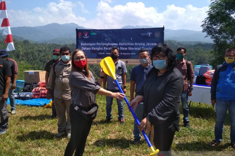 Kemenparekraf bantu operator arung jeram terdampak  pandemi COVID-19