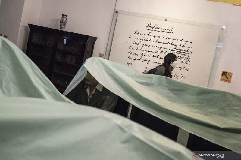 Kemarin Khidmat Detik Detik Proklamasi Hingga 4g Untuk Desa Antara News Kemarin Khidmat Detik Detik Proklamasi Hingga 4g Untuk Desa Antara News