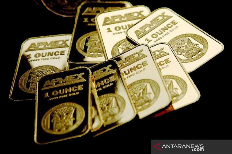 Harga emas naik 31 dolar saat 