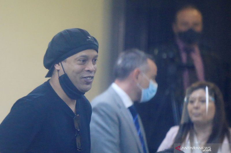 Rans Cilegon FC akan kontrak Ronaldinho eks pemain Barcelona