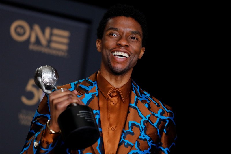 Belasungkawa dari pahlawan super Marvel untuk Chadwick Boseman