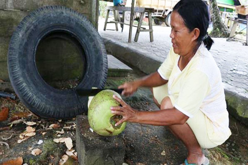 Cerita pedagang es kelapa yang tak pernah nunggak iuran JKN-KIS