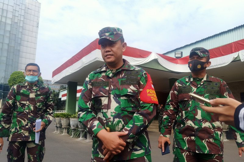 TNI dan Polri bersinergi ungkap pelaku aksi anarkisme di Polsek Ciracas