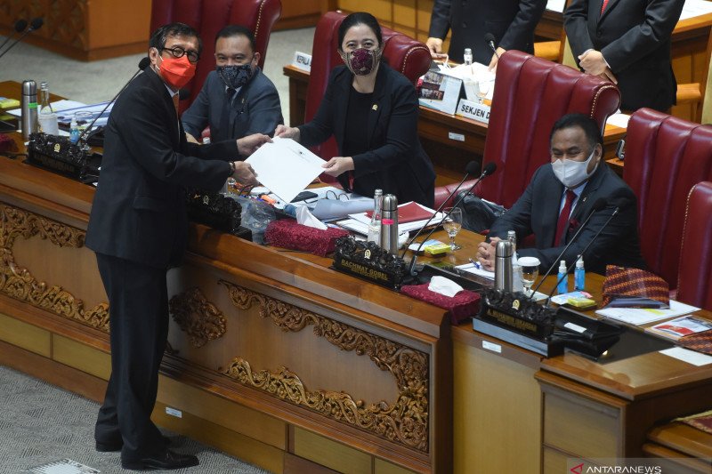 MK segera uji RUU Mahkamah Konstitusi