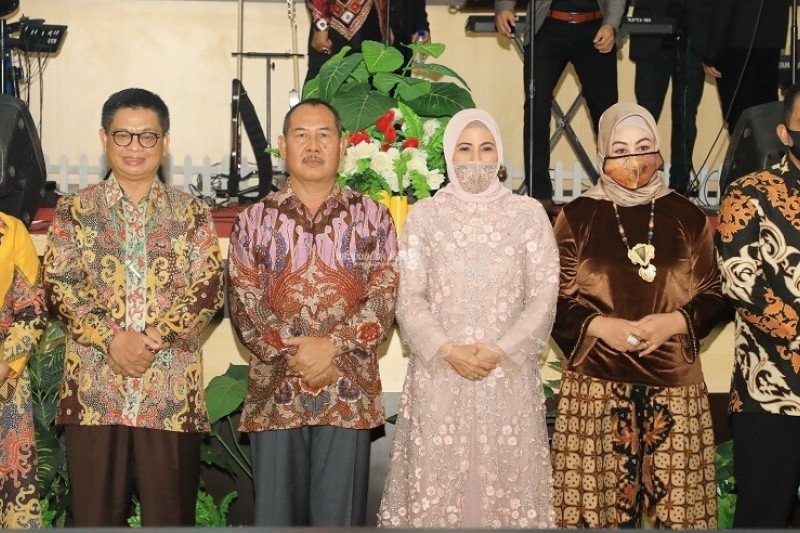 Terima Kasih Pak Indrajit, Selamat Bertugas Pak Bambang