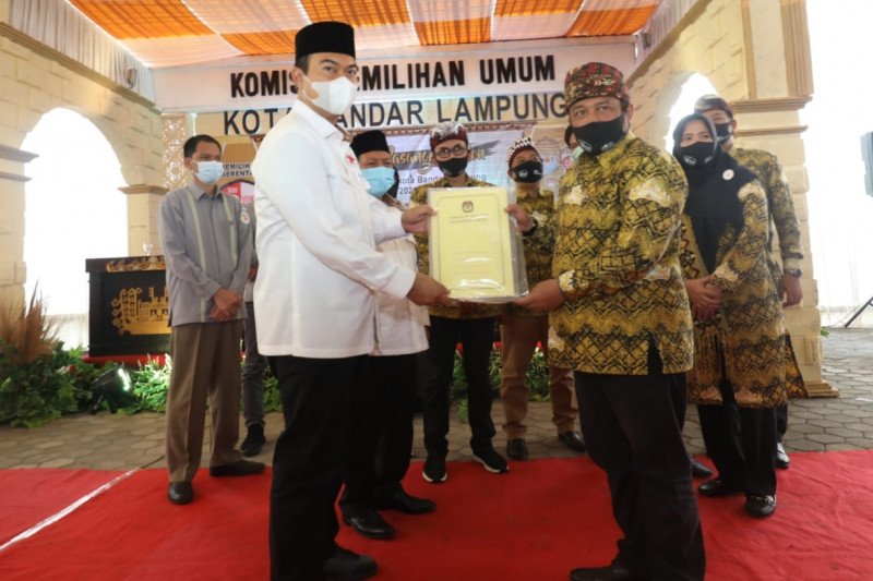 KPU Bandarlampung nyatakan berkas Rycko-Johan memenuhi syarat