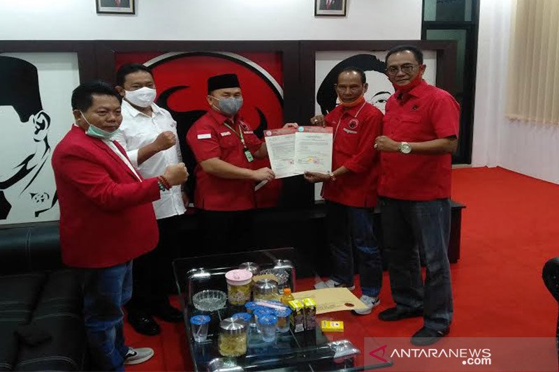 Tak benar kami setengah hati dukung Sugianto-Edy, kata Ketua PDIP Kalteng