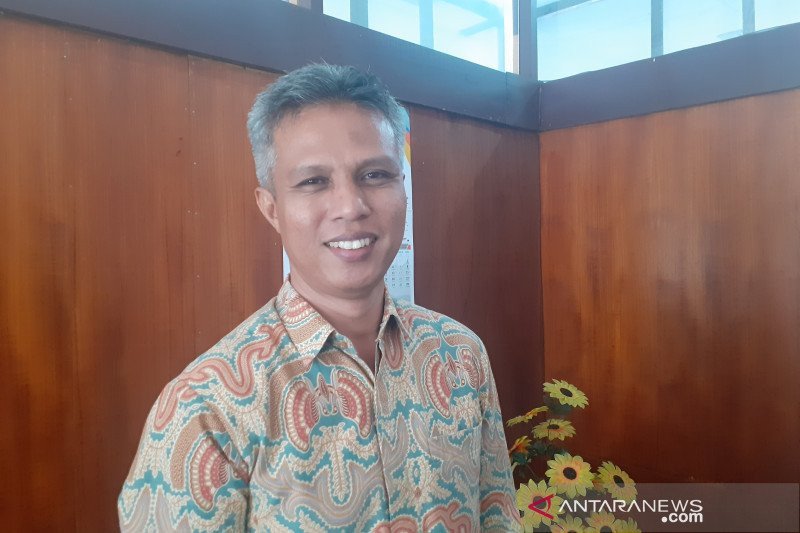 Hanya satu pasang yang daftar, KPU perpanjang pendaftaran calon bupati di Pasaman