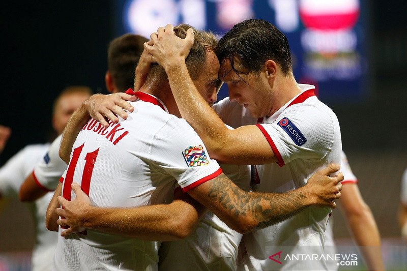 Polandia menang 2-1 dalam lawatan ke Bosnia