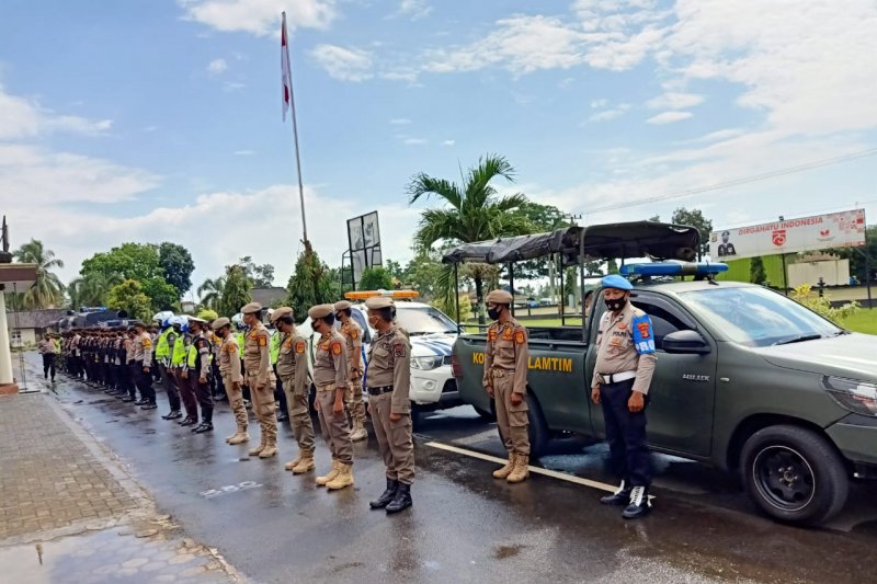 Polres dan Kodim Lampung Timur yakinkan masyarakat bahwa pilkada aman