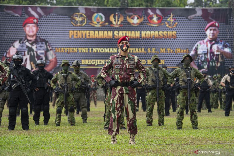 SERAH TERIMA SATUAN KOPASSUS