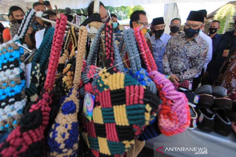 15.834 UMKM Indramayu terima bantuan Rp2,4 juta dari pemerintah