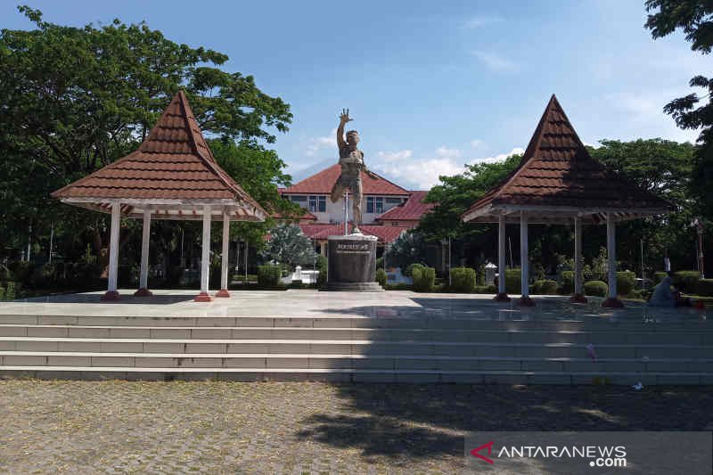 Revitalisasi Taman Pataraksa Kabupaten Cirebon ditunda akibat pandemi COVID-19