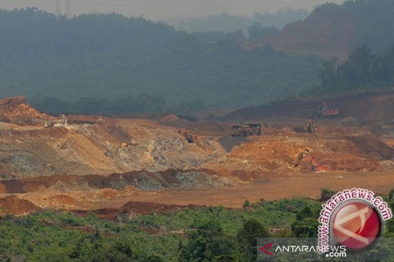 Bupati Morowali Utara keluhkan perusahaan tambang yang beropersi di daerahnya