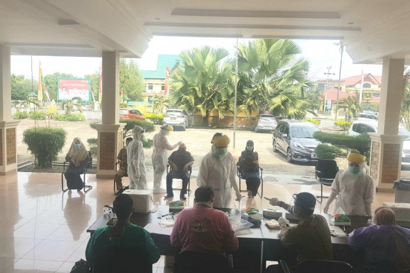 68 pegawai PUPR Bengkalis jalani tes usap