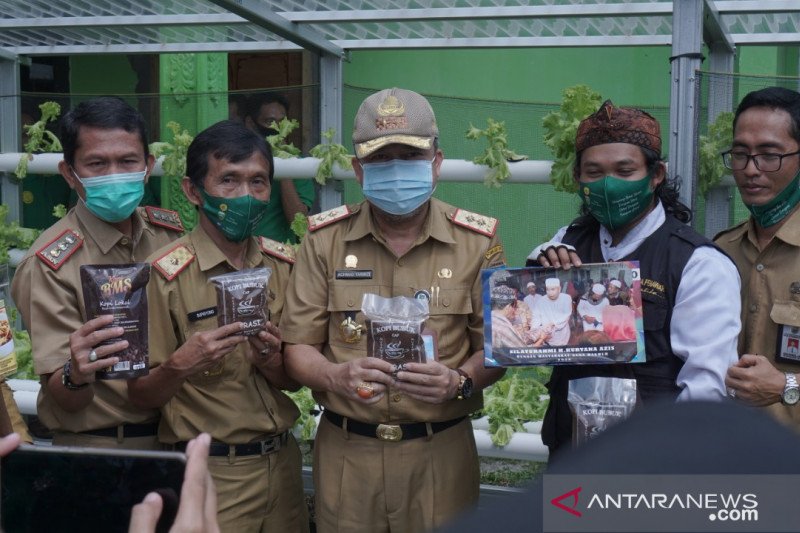Pemkab OKU resmikan operasional Toko Tani Indonesia Center