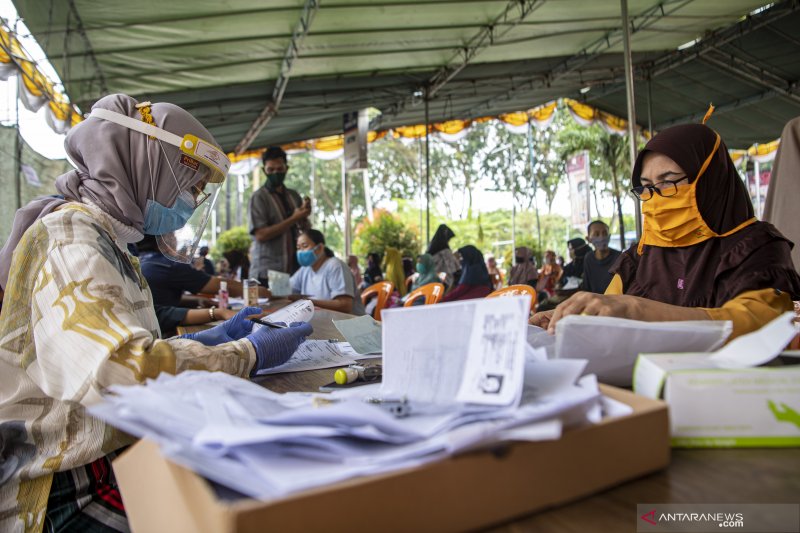 Pembagian BST Tahap Enam Dengan Protokol Kesehatan