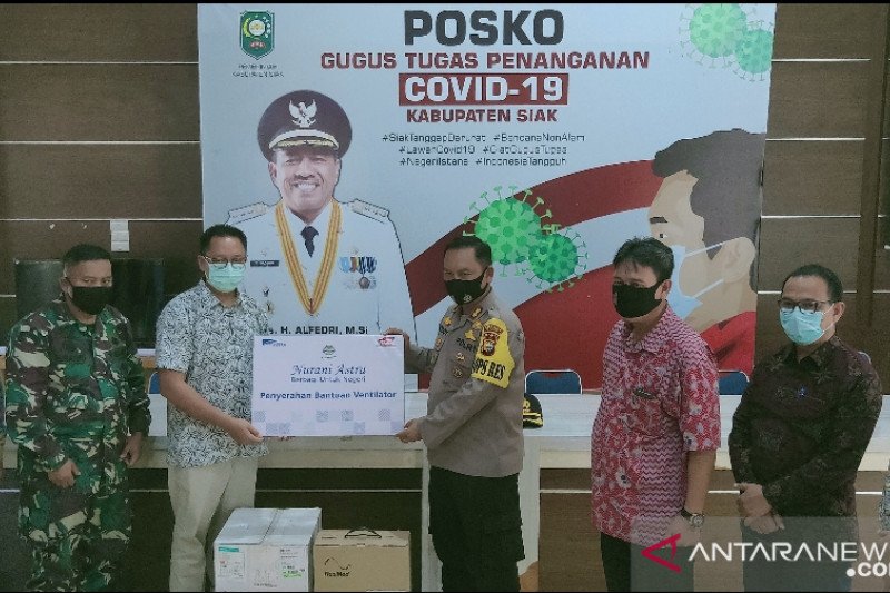 Astra donasi satu unit ventilator bantu penanganan COVID-19 di Siak