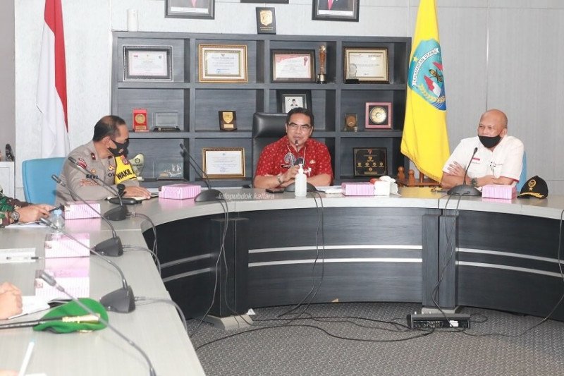 Sekprov Paparkan Upaya Pemprov Tangani Covid-19