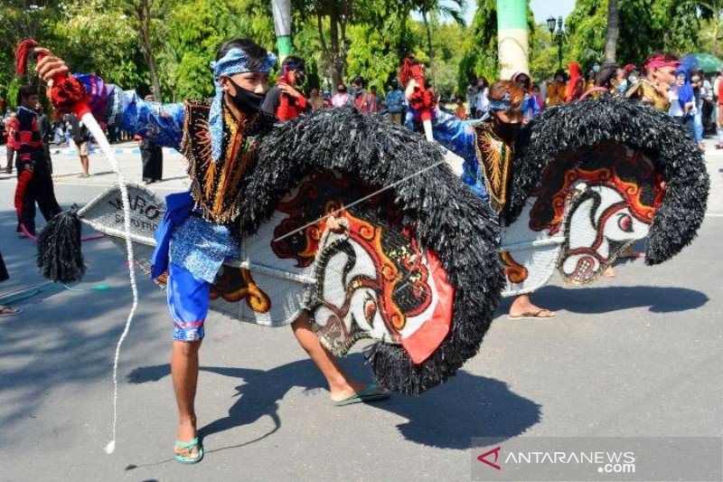 Aksi Seniman Tradisional Tuntut Izin Pertunjukan