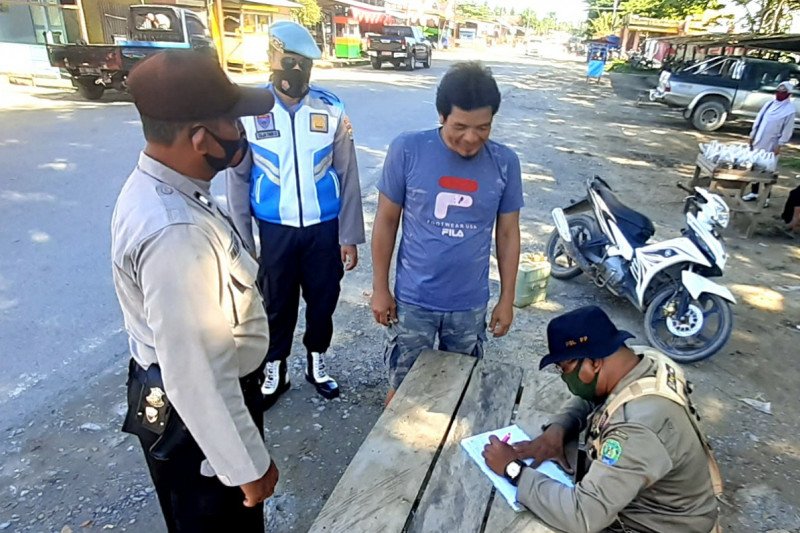 Tanpa masker, puluhan warga terjaring Perbup Bulungan Aman COVID-19
