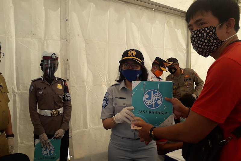 Jasa Raharja turut berpartisipasi dalam bhakti sosial Ditlantas Polda Lampung