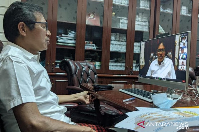 Gubernur : Perda AKB bukti komitmen Sumbar kendalikan COVID-19