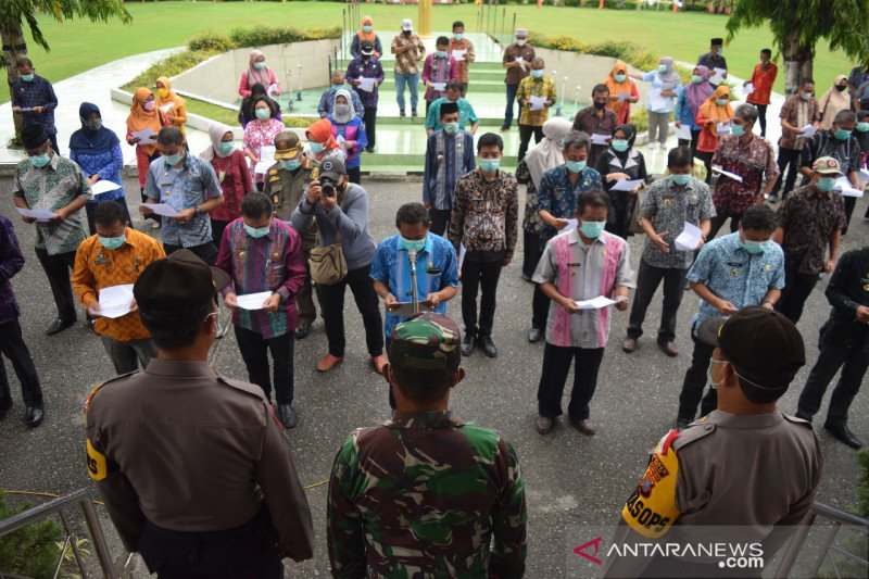 Pegawai Pemkot Palu ucapkan ikrar netralitas ASN
