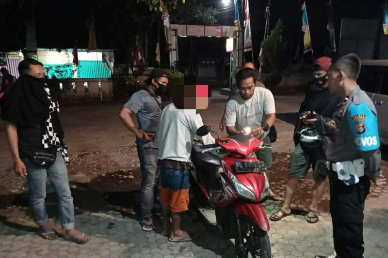 Pria di Loteng diringkus saat pulang beli narkoba