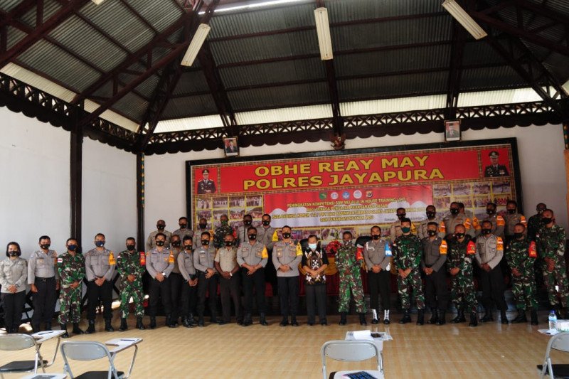 40 Bhabinkamtibmas-Babinsa di Jayapura ikuti peningkatan SDM Keaksaraan